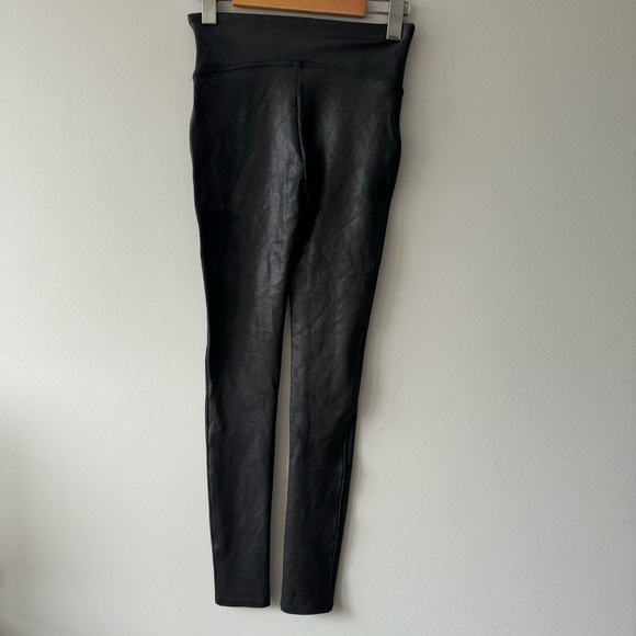 NWT Spanx Faux Leather Legging - Picture 4 of 5